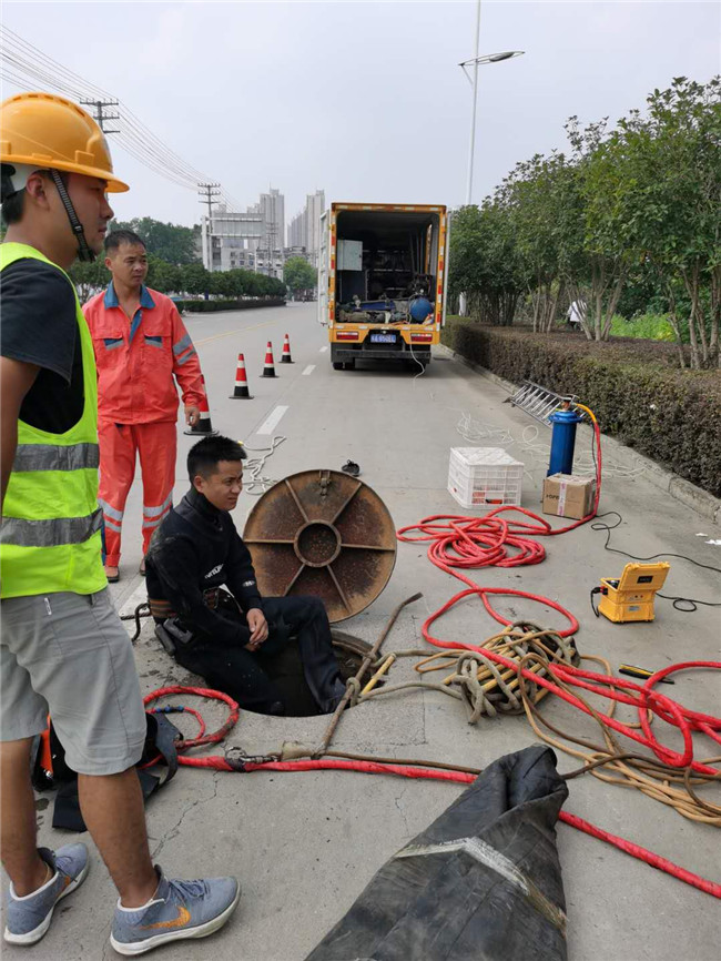 青云谱翻衬法管道修复技术主要工序