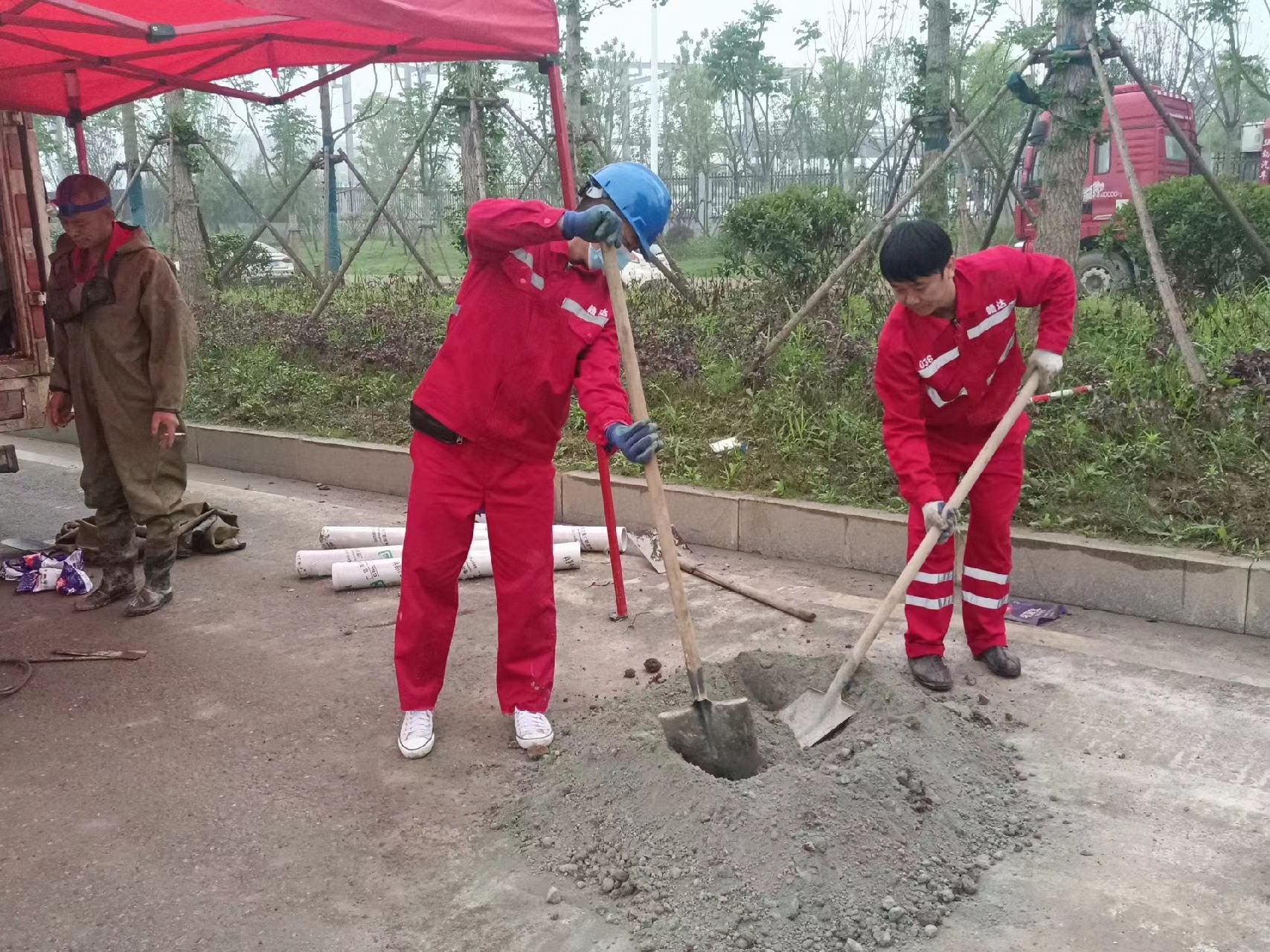 青云谱管道疏通哪家好】及时进行市政管道清淤
